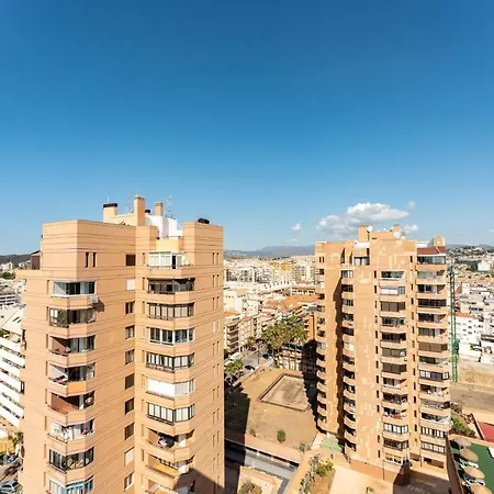 Malagasuite Skyviews Apartment *